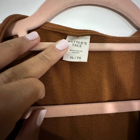 NettlesTale Valdes Cardigan in Caramel - Picture 10 of 10